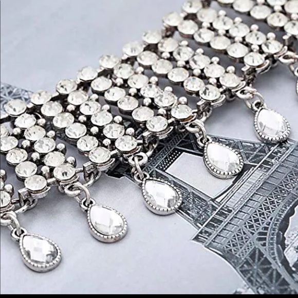 New Arrival: Raindrop Choker - Picture 5 of 6